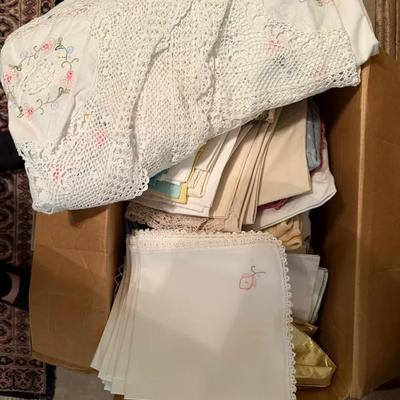 Large Lot of Vintage Linens, Doilies & Table Linens