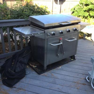 Sale Photo Thumbnail #100