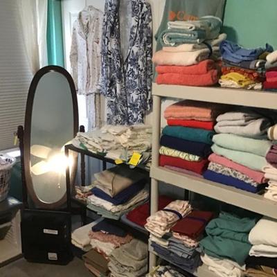 Sale Photo Thumbnail #77