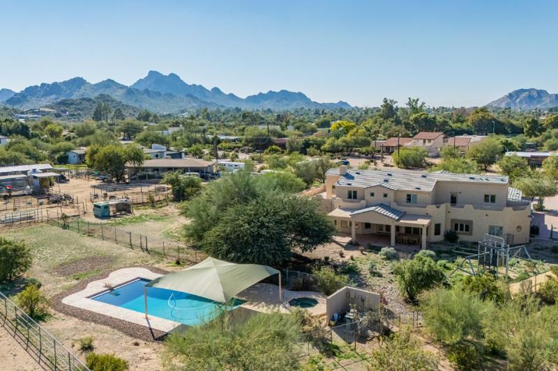 Sale Photo Thumbnail #3