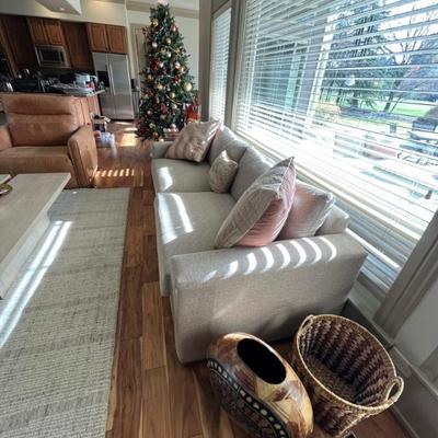 Sale Photo Thumbnail #9