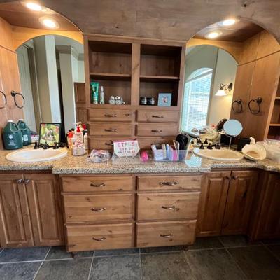 Sale Photo Thumbnail #76