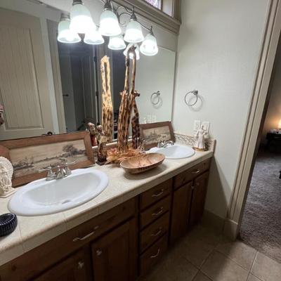 Sale Photo Thumbnail #88