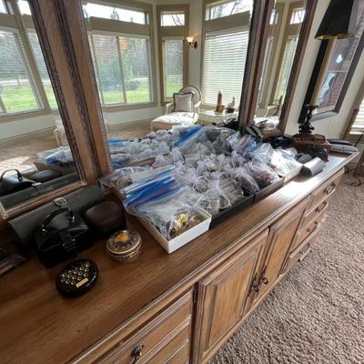 Sale Photo Thumbnail #71