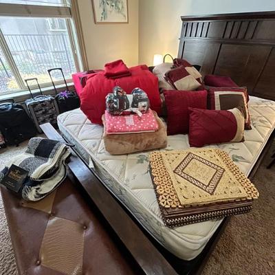 Sale Photo Thumbnail #101