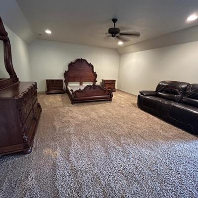 Sale Photo Thumbnail #120