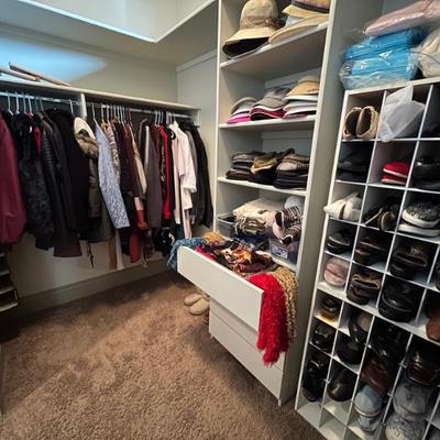 Sale Photo Thumbnail #79