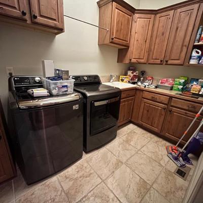 Sale Photo Thumbnail #110