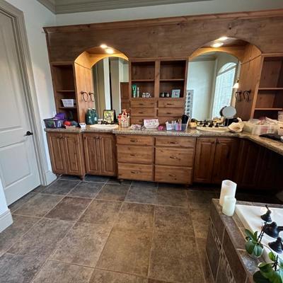 Sale Photo Thumbnail #75