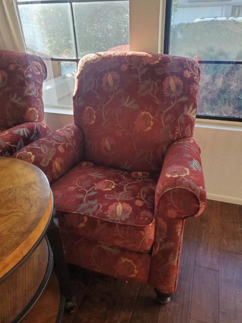 Sale Photo Thumbnail #45