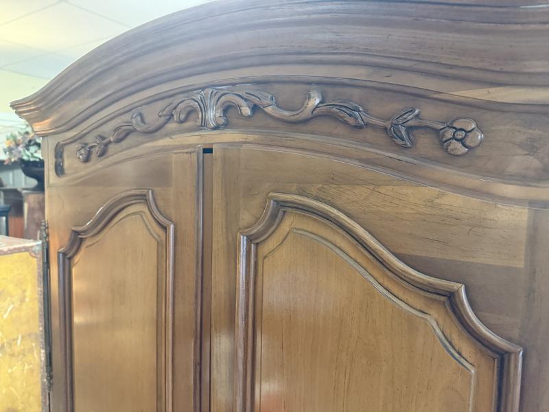 Sale Photo Thumbnail #157