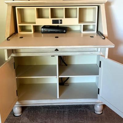 Sale Photo Thumbnail #226