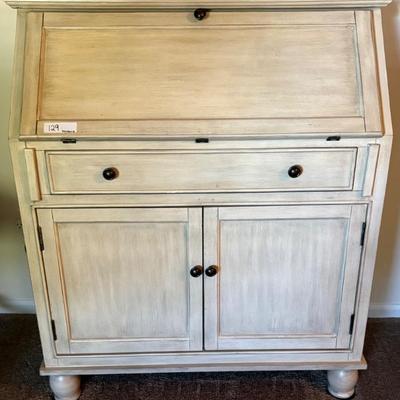 Sale Photo Thumbnail #227