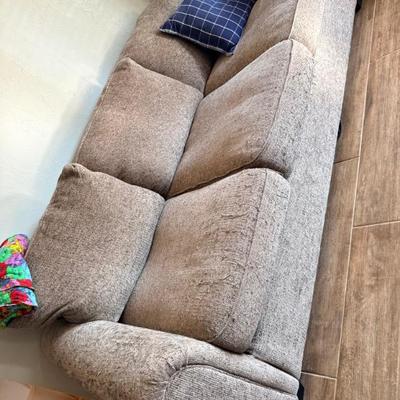 Sale Photo Thumbnail #114