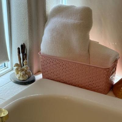 Sale Photo Thumbnail #196