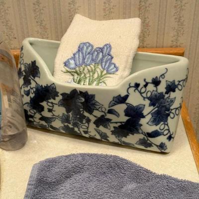 Sale Photo Thumbnail #153