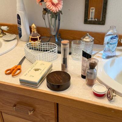 Sale Photo Thumbnail #192