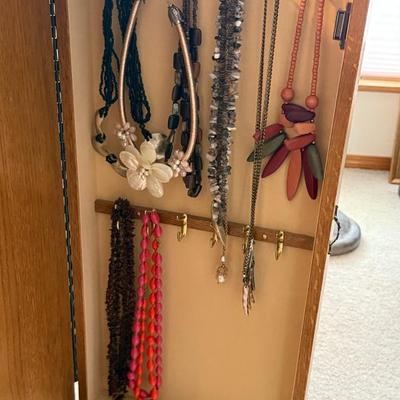 Sale Photo Thumbnail #143