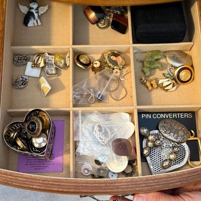 Sale Photo Thumbnail #137