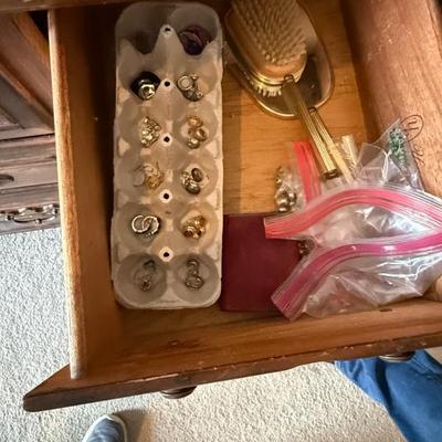 Sale Photo Thumbnail #175