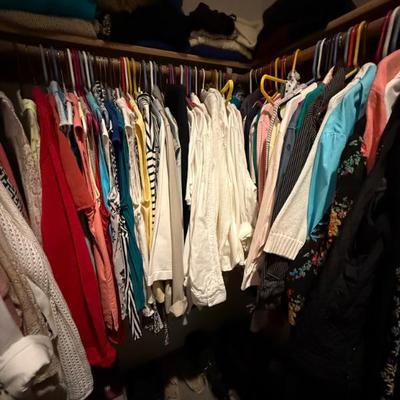 Sale Photo Thumbnail #200