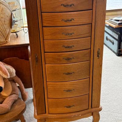 Sale Photo Thumbnail #145