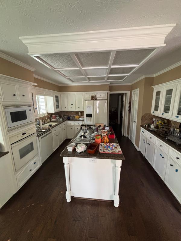 Sale Photo Thumbnail #38