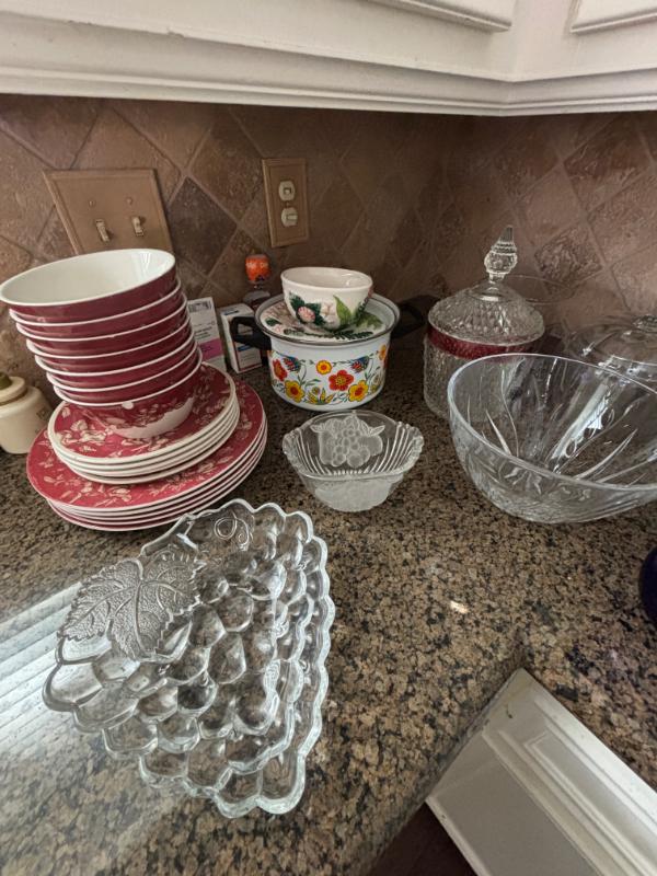 Sale Photo Thumbnail #46