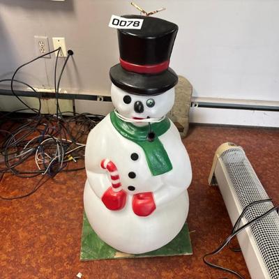 Sale Photo Thumbnail #256