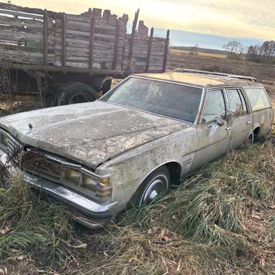 Sale Photo Thumbnail #33