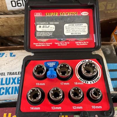 Sale Photo Thumbnail #267