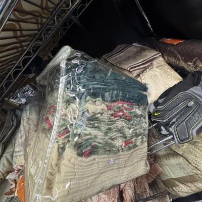 Sale Photo Thumbnail #83