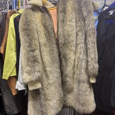 Sale Photo Thumbnail #258