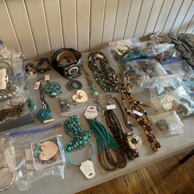 Sale Photo Thumbnail #916