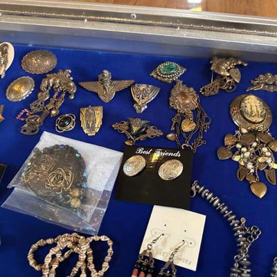 Sale Photo Thumbnail #911