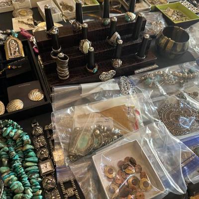 Sale Photo Thumbnail #896