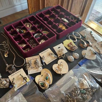 Sale Photo Thumbnail #899