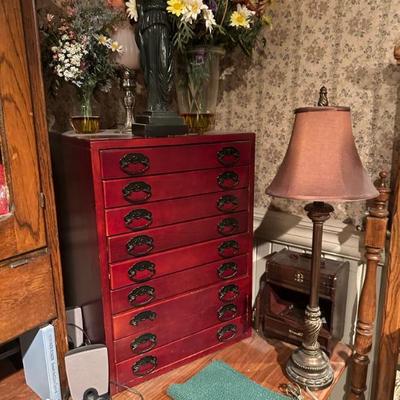 Sale Photo Thumbnail #350