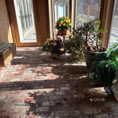 Sale Photo Thumbnail #376