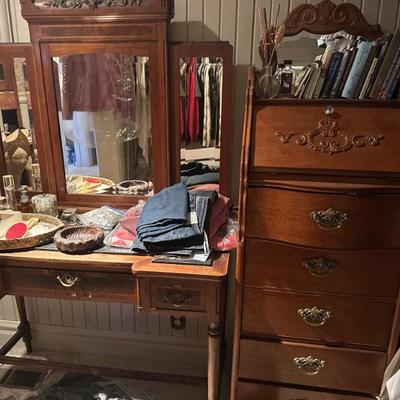 Sale Photo Thumbnail #370