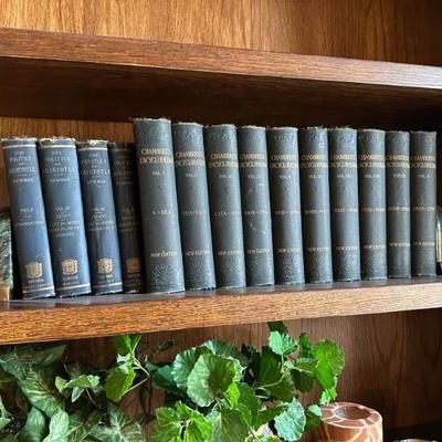 Sale Photo Thumbnail #100