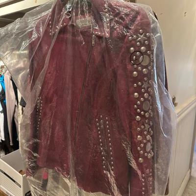 Sale Photo Thumbnail #362