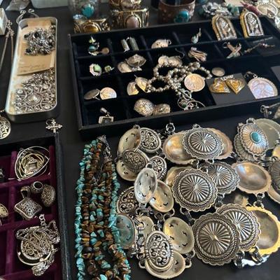 Sale Photo Thumbnail #894