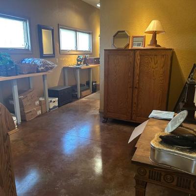 Sale Photo Thumbnail #713