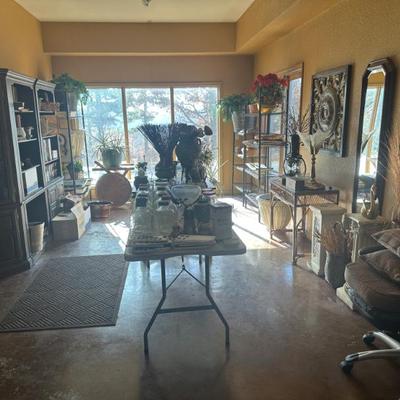 Sale Photo Thumbnail #671