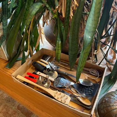 Sale Photo Thumbnail #411