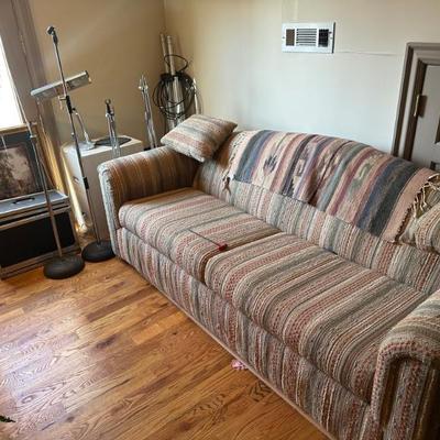 Sale Photo Thumbnail #928