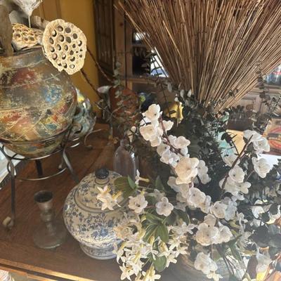 Sale Photo Thumbnail #697