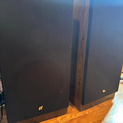 Sale Photo Thumbnail #941