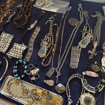 Sale Photo Thumbnail #907